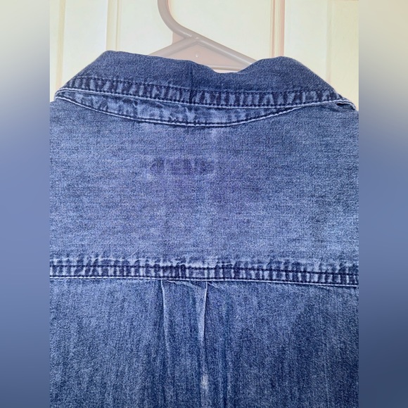 Merona women’s Blue Jean button up shirt with long sleeves and pockets Size M - Picture 9 of 12